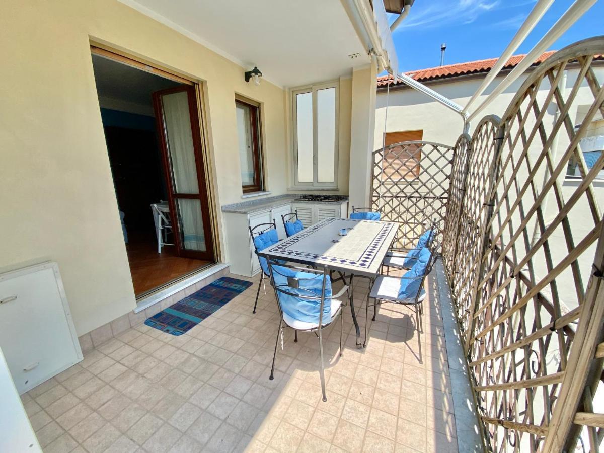Residenza Le Quattro Palme Apartment Алгеро Екстериор снимка