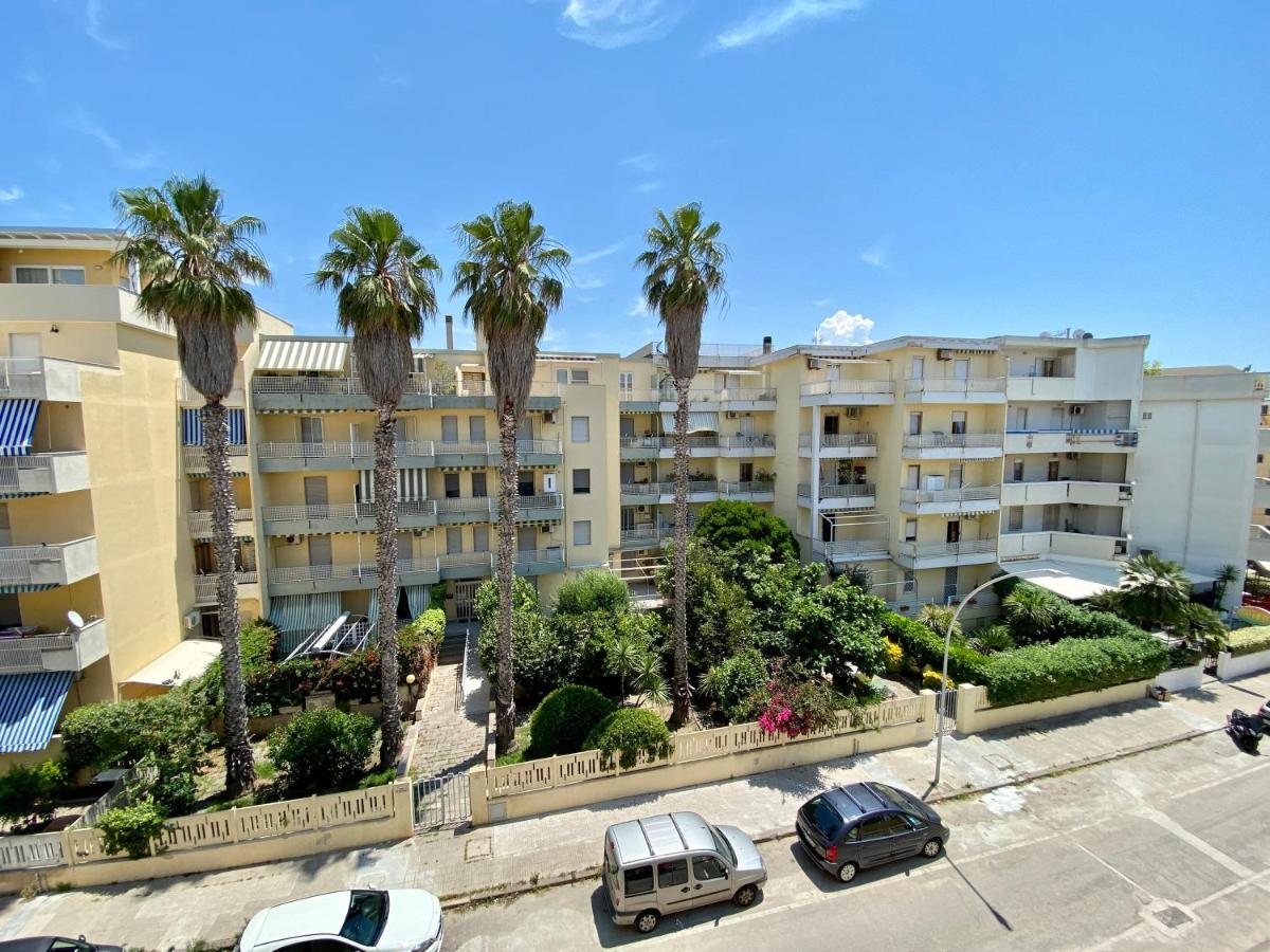 Residenza Le Quattro Palme Apartment Алгеро Екстериор снимка